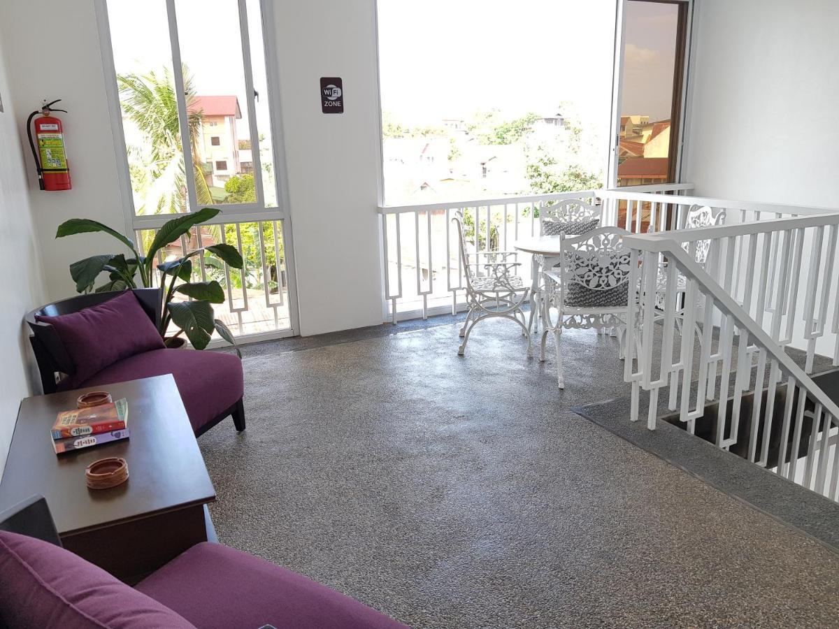 Casa Estela Boutique Hotel&Cafe Calapan Exterior foto